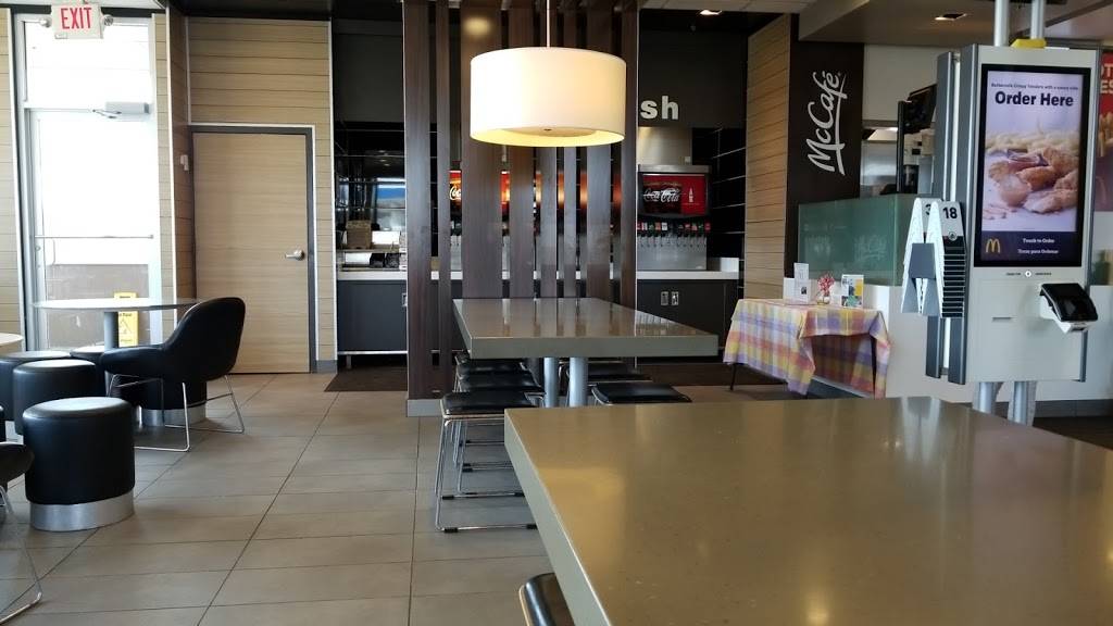 McDonalds | cafe | 730 W Norton Ave, Norton Shores, MI 49441, USA | 2317221000 OR +1 231-722-1000