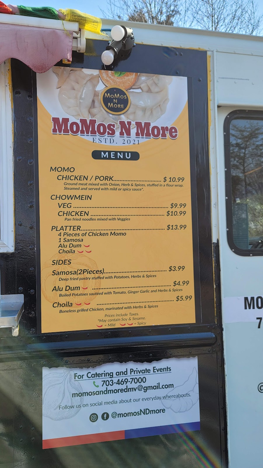 Momos N More | restaurant | TBD, 5000 Stonecroft Blvd, Chantilly, VA 20151, USA | 7034697000 OR +1 703-469-7000
