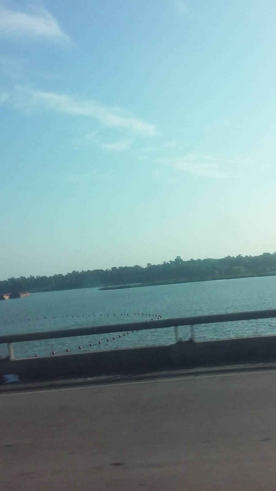 Baytown Crawfish Company and Catering | restaurant | 7730 Decker Dr, Baytown, TX 77520, USA | 2817160299 OR +1 281-716-0299