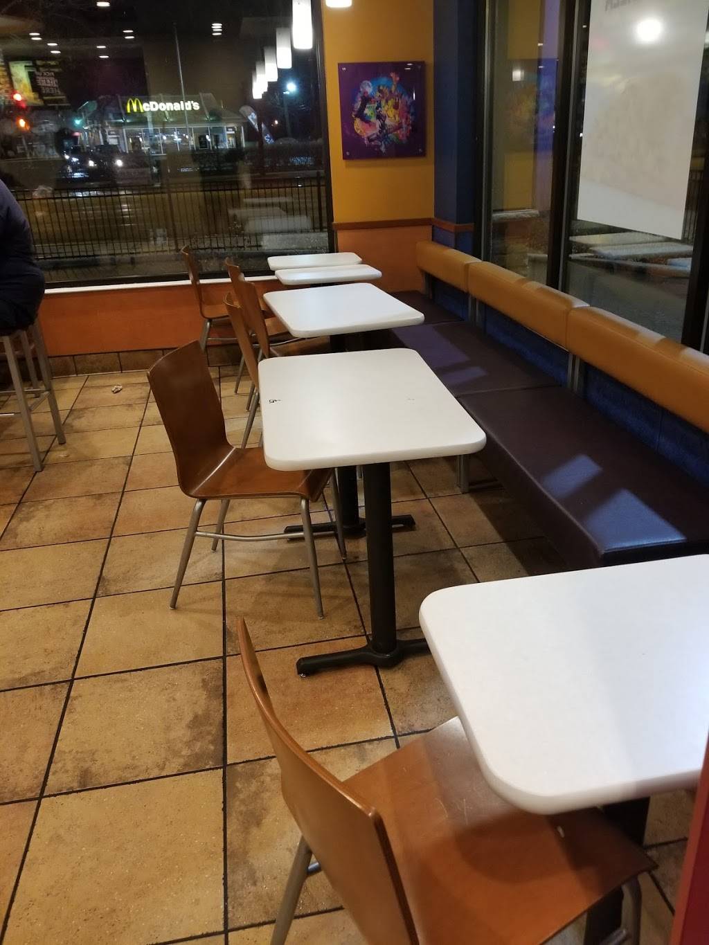 Taco Bell | meal takeaway | 1644 W 95th St, Chicago, IL 60643, USA | 7737795600 OR +1 773-779-5600