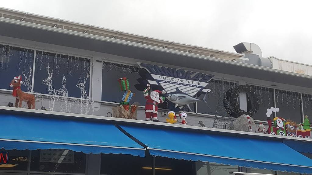 Taniokas Seafoods & Catering | restaurant | 94-903 Farrington Hwy, Waipahu, HI 96797, USA | 8086713779 OR +1 808-671-3779