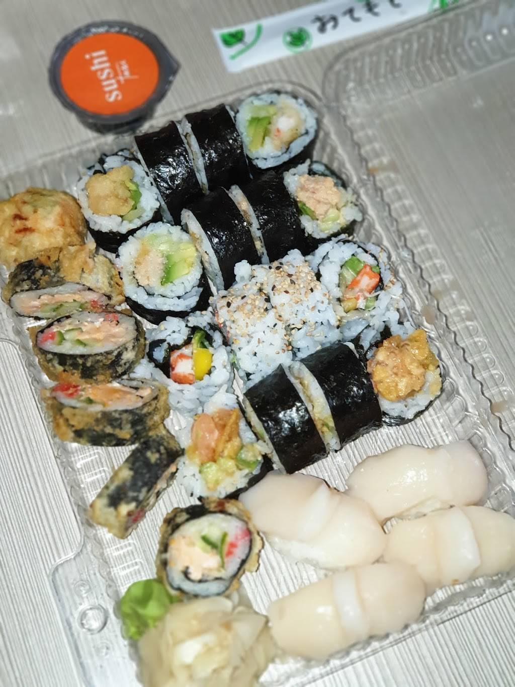 Banzai Sushi Bar | restaurant | 2594 Boulevard Louis-XIV, Québec, QC G1C 1C2, Canada | 4186630888 OR +1 418-663-0888