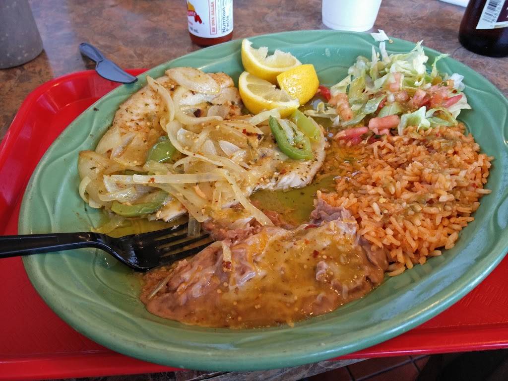 Super Bronco Authentic Mexican Diner And Take Out | meal takeaway | 7033, 6725 Linda Vista Rd, San Diego, CA 92111, USA | 8585609510 OR +1 858-560-9510