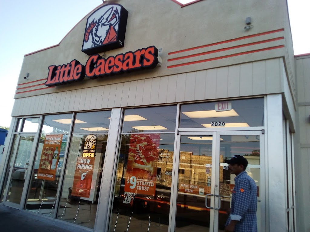 Little Caesars Pizza | meal delivery | 2020 Santa Maria Ave, Laredo, TX 78040, USA | 9567228662 OR +1 956-722-8662