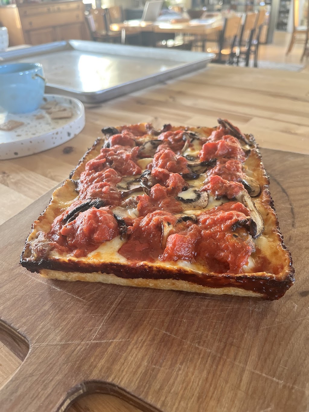 The Old Stone Bistro | restaurant | 203 Main St, La Porte City, IA 50651, USA | 3197215161 OR +1 319-721-5161