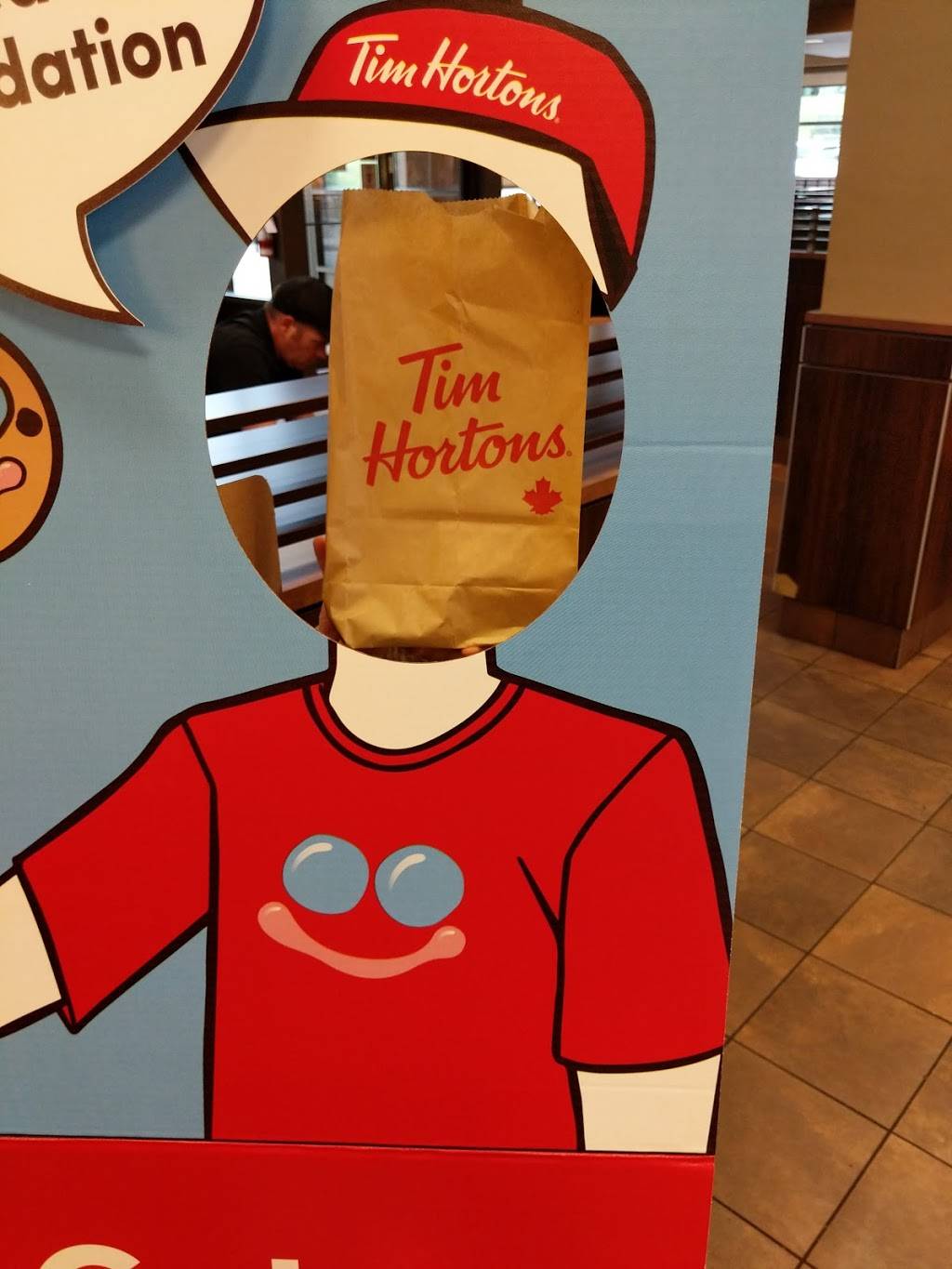 Wendys | restaurant | 304 Wellington St E, Aurora, ON L4G 1J5, Canada | 9058419774 OR +1 905-841-9774