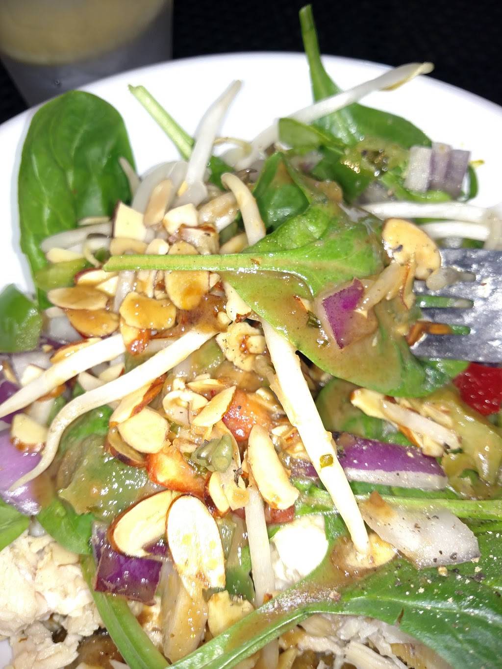 Nalley Fresh | restaurant | 2159 York Rd, Lutherville-Timonium, MD 21093, USA | 4102529400 OR +1 410-252-9400