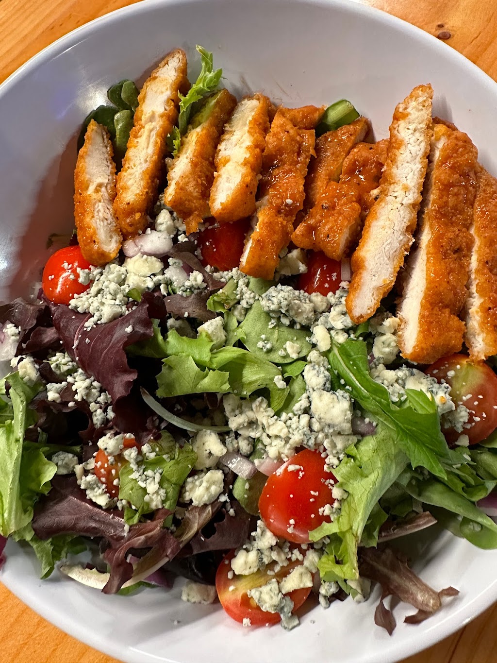 Tap & Tavern | restaurant | 40 Commerce Blvd, Wrentham, MA 02093, USA | 7743079540 OR +1 774-307-9540