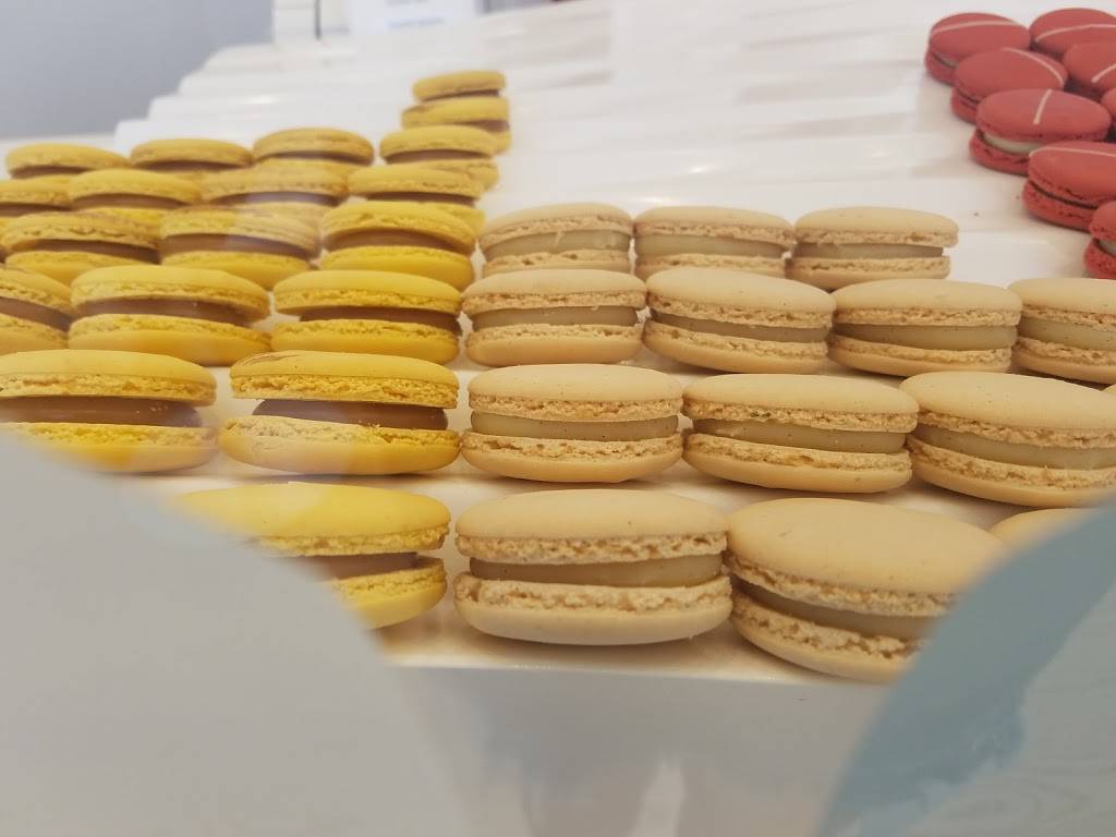 Lette Macarons - Fashion Island | bakery | 1131 Newport Center Dr, Newport Beach, CA 92660, USA | 9497068299 OR +1 949-706-8299