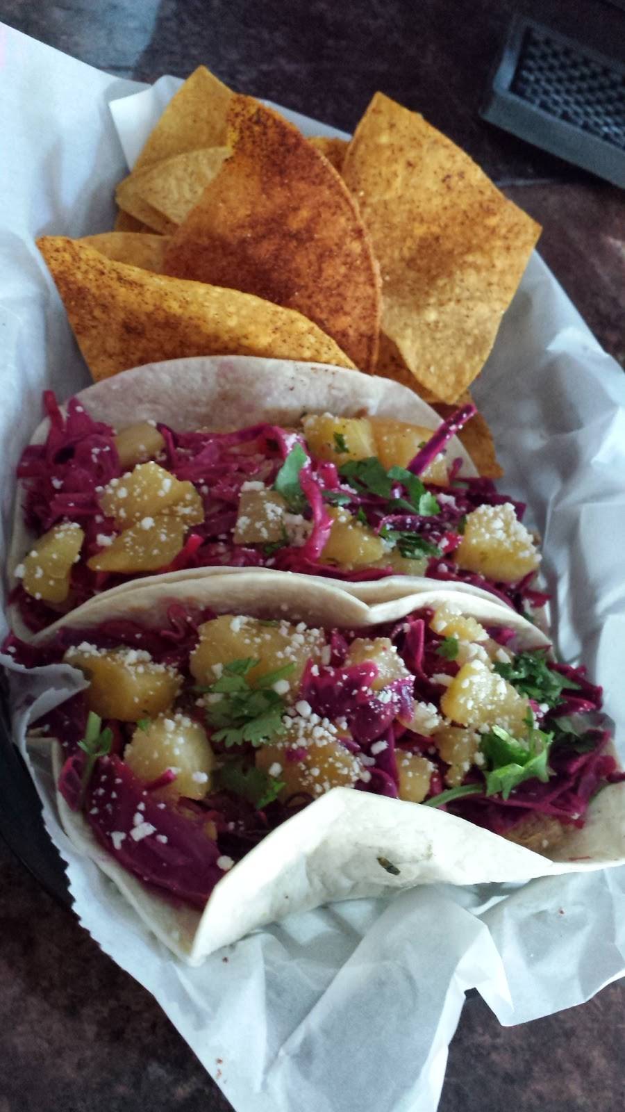 Neighbors Artisan Taqueria | restaurant | 112 W Georgia Ave, DeLand, FL 32720, USA | 3862790394 OR +1 386-279-0394