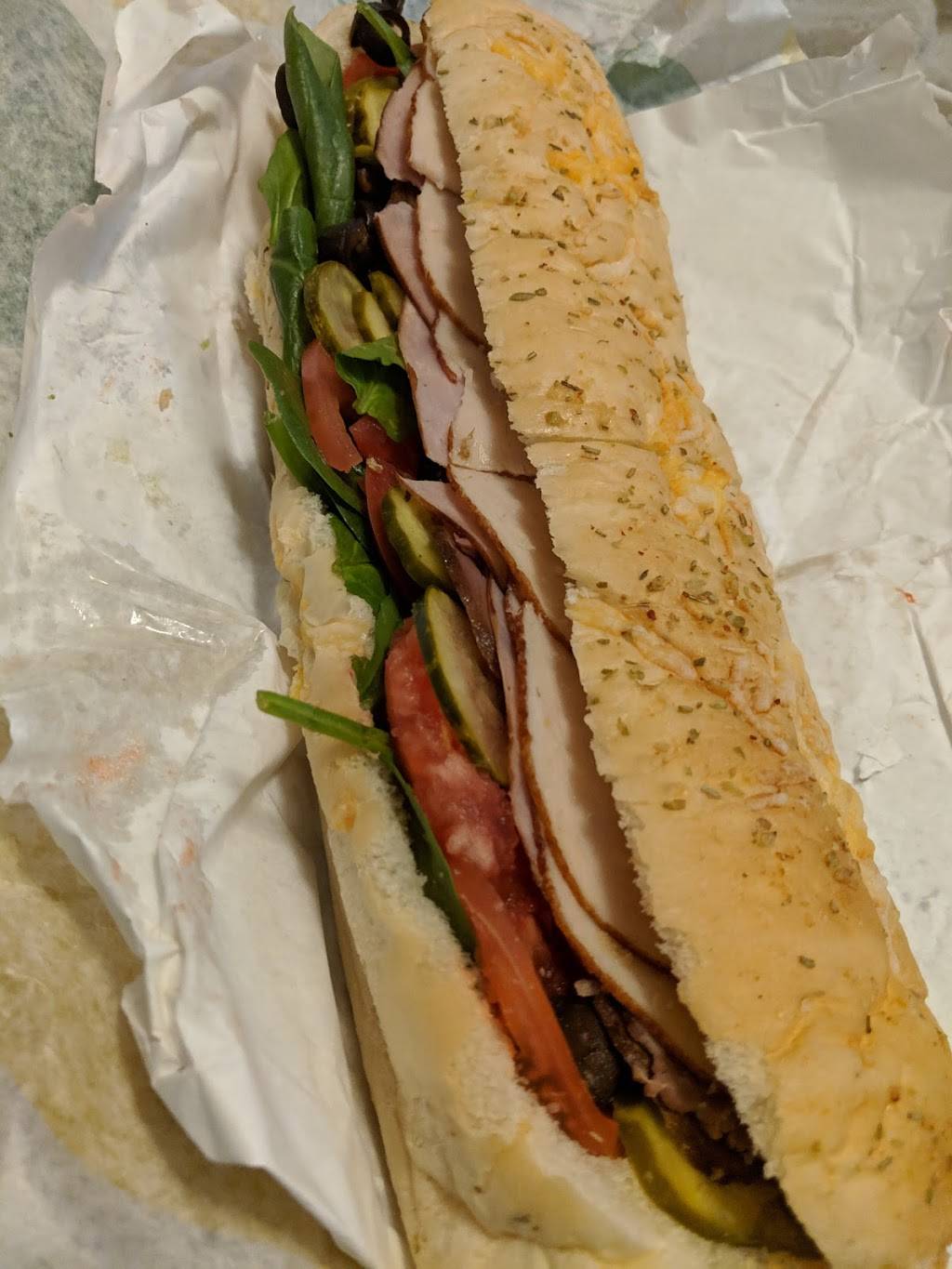 Subway Restaurants | restaurant | 1307 E Eleven Mile Rd, Royal Oak, MI 48067, USA | 2485460808 OR +1 248-546-0808