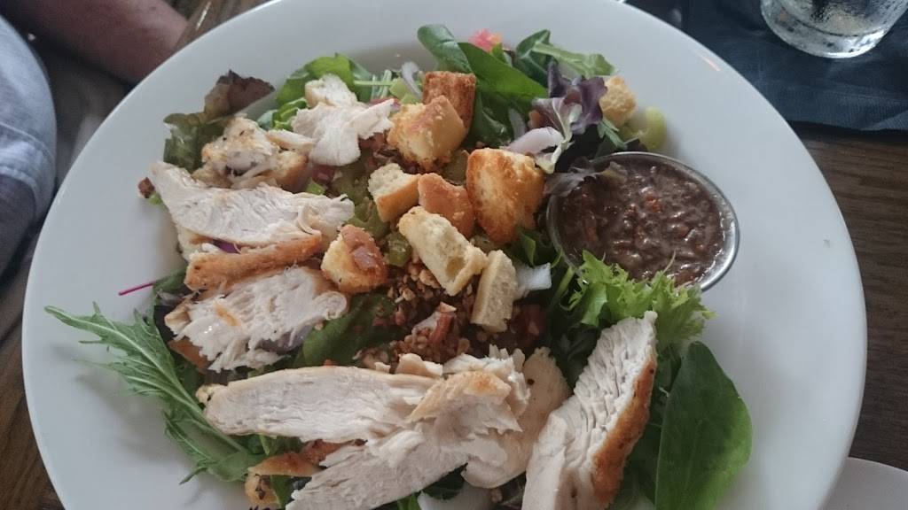 Billys | restaurant | 102 Market St SE, Roanoke, VA 24011, USA | 5402063353 OR +1 540-206-3353