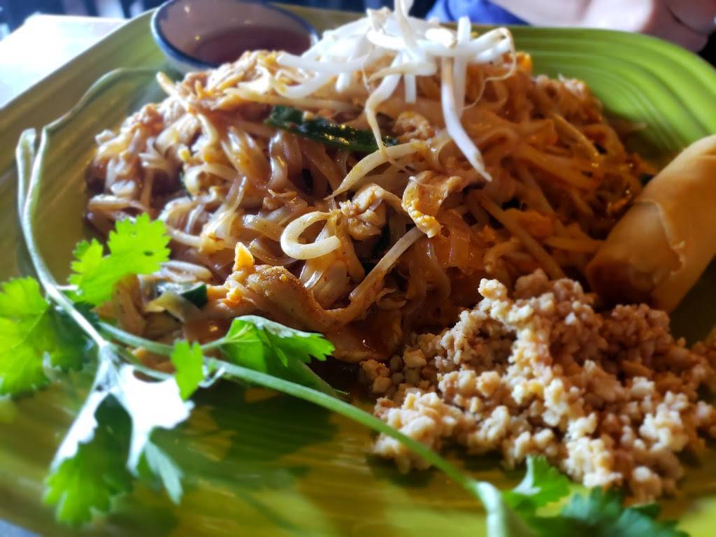 Yuphas Thai Kitchen | restaurant | Royal Palms Plaza, 1805 E Elliot Rd Suite 115, Tempe, AZ 85284, USA | 4808390576 OR +1 480-839-0576