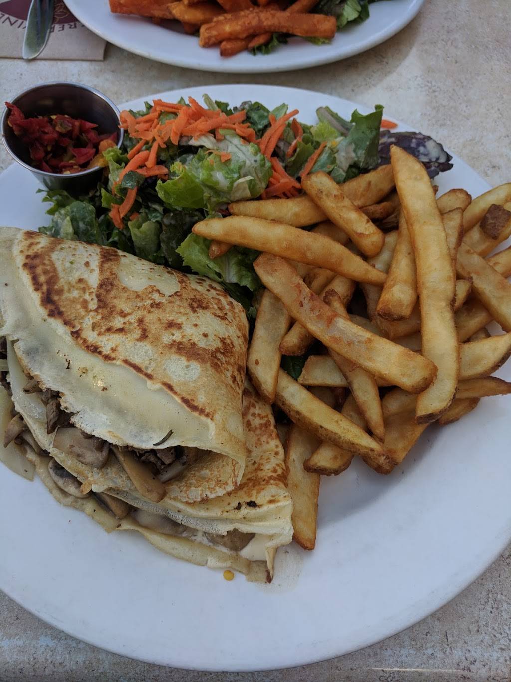 Crepevine | restaurant | 1310 Burlingame Ave, Burlingame, CA 94010, USA | 6503441310 OR +1 650-344-1310