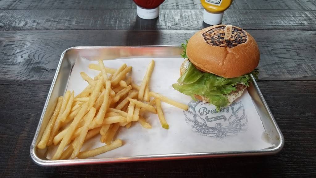 American Icon Brewery | restaurant | 1133 19th Pl, Vero Beach, FL 32960, USA | 7722665507 OR +1 772-266-5507