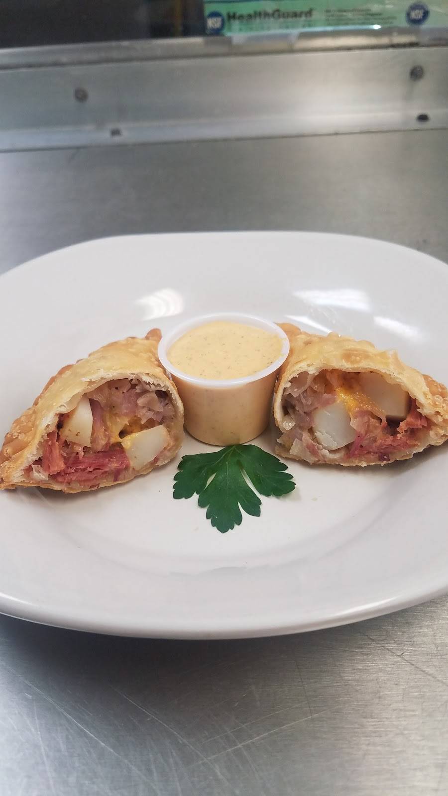 Stella’s Empanadas & Argentine Grill | restaurant | 615 Elm St, Kearny, NJ 07032, USA | 2019553663 OR +1 201-955-3663