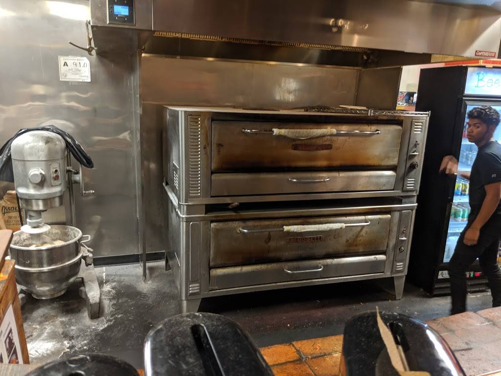 Benny Capitales | restaurant | 121 Fayetteville St #110, Raleigh, NC 27601, USA | 9192394173 OR +1 919-239-4173