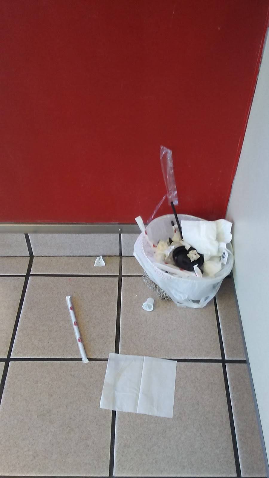 Krystal | meal takeaway | 1119 Main St, Gardendale, AL 35071, USA | 2056319298 OR +1 205-631-9298