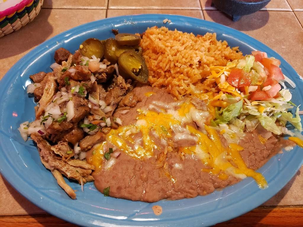 Los Pepes | restaurant | 611 Goerig St, Woodland, WA 98674, USA | 3602257753 OR +1 360-225-7753