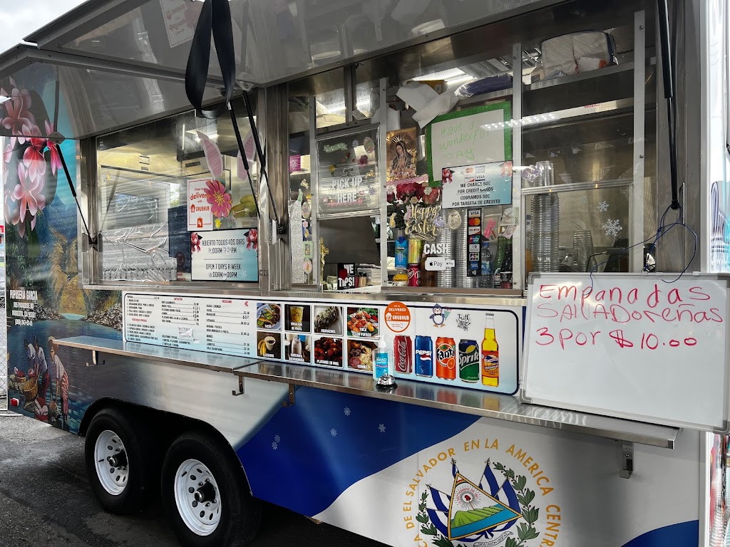Pupuseria Garcia | restaurant | 505 Paradise Rd, Modesto, CA 95351, USA | 2092475141 OR +1 209-247-5141