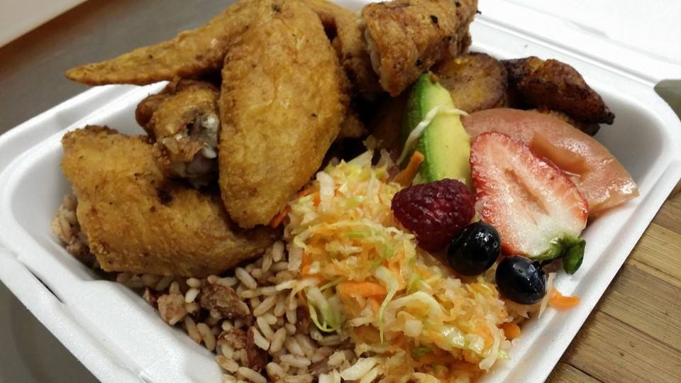 Ms. Marthas Caribbean Kitchen | restaurant | 1820 W Northern Ave Suite #110, Phoenix, AZ 85021, USA | 6026752212 OR +1 602-675-2212