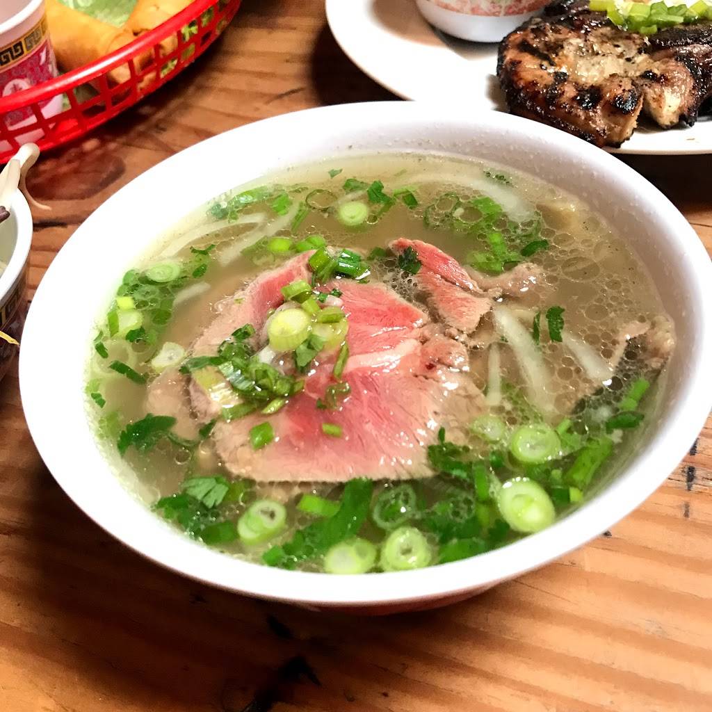 Bia | restaurant | 67 S 6th St, Brooklyn, NY 11211, USA | 7183880908 OR +1 718-388-0908