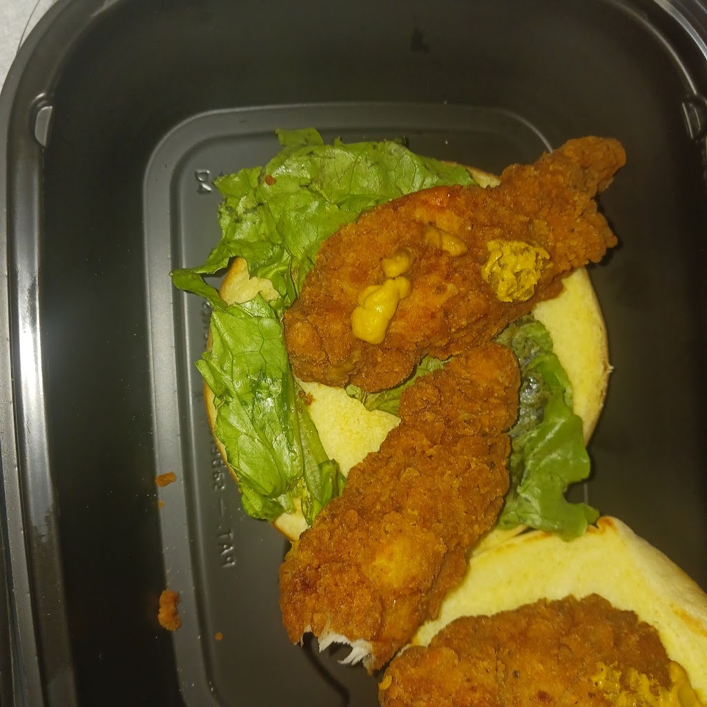 NASCAR Refuel Tenders & Burgers | restaurant | 1491 N Dysart Rd, Avondale, AZ 85323, USA | 8884956104 OR +1 888-495-6104