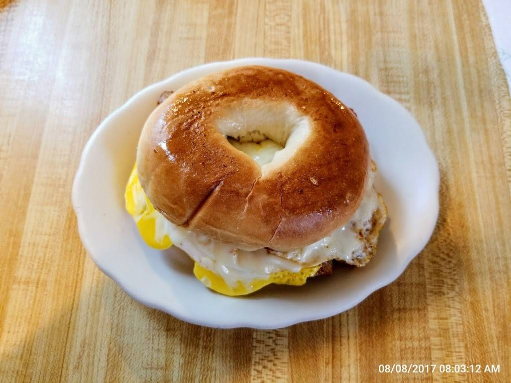 Sunburst Restaurant | restaurant | 484 Main St, Fiskdale, MA 01518, USA | 5088687438 OR +1 508-868-7438