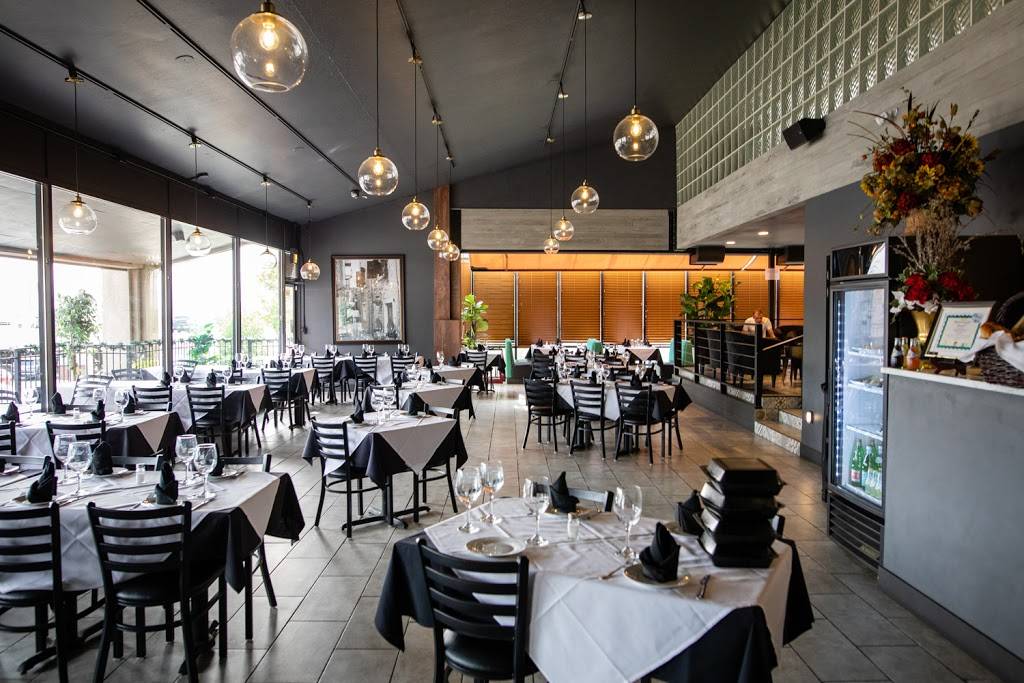 Carmines Italian Restaurant | restaurant | 2477 Fort Union Blvd, Salt Lake City, UT 84121, USA | 8019484468 OR +1 801-948-4468