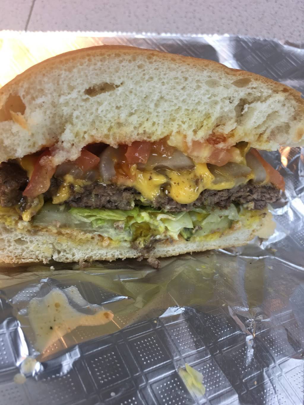 Speedys Chicken | meal takeaway | 14808 E US Hwy 40, Kansas City, MO 64136, USA | 8166350560 OR +1 816-635-0560