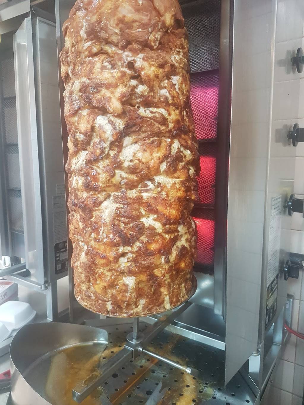 Montfort | restaurant | 424 S Service Rd, Grimsby, ON L3M 4E8, Canada | 9059454865 OR +1 905-945-4865