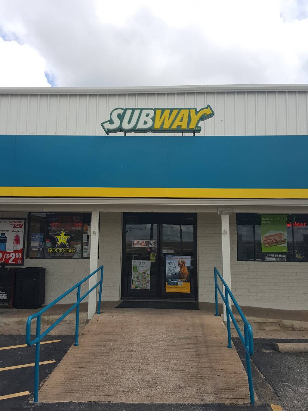 Subway Restaurants | restaurant | 9520 US-290, Austin, TX 78736, USA | 5122888849 OR +1 512-288-8849
