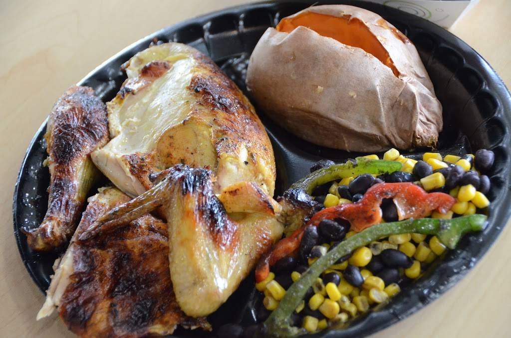 Chicks n Salsa | restaurant | 874 Roosevelt Rd, Glen Ellyn, IL 60137, USA | 6307901100 OR +1 630-790-1100