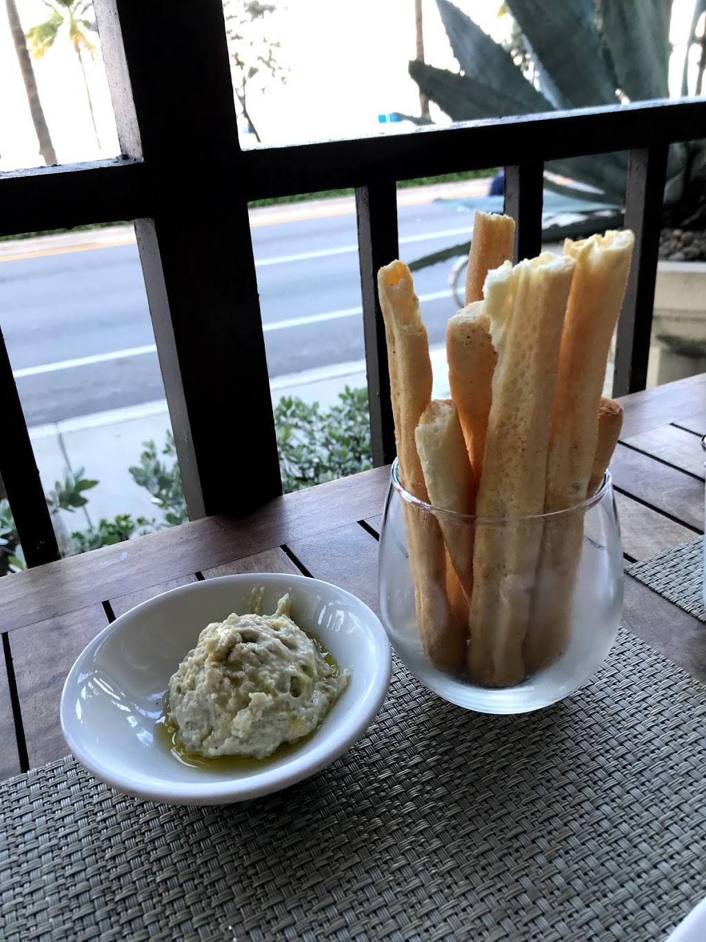 Wild Thyme Oceanside Eatery | restaurant | 601 N Fort Lauderdale Beach Blvd, Fort Lauderdale, FL 33304, USA | 9545678070 OR +1 954-567-8070