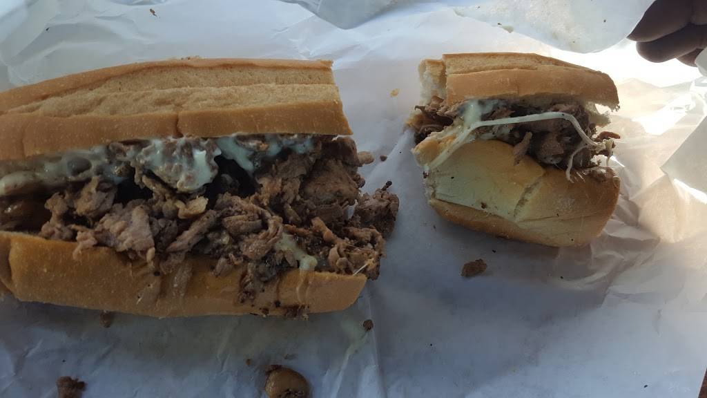 Famous Phils Sub Shop | meal takeaway | 107 FL-7, Plantation, FL 33317, USA | 9545873940 OR +1 954-587-3940