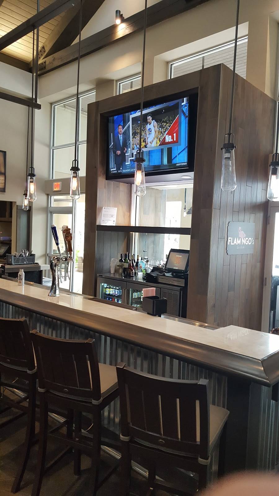 Flamingos | restaurant | 13279 Flamingo Crossings Blvd, Winter Garden, FL 34787, USA | 4077785603 OR +1 407-778-5603