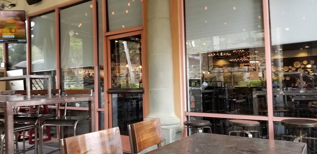 Tempo Urban Kitchen | restaurant | 731 S Weir Canyon Rd #147, Anaheim, CA 92808, USA | 7143125973 OR +1 714-312-5973