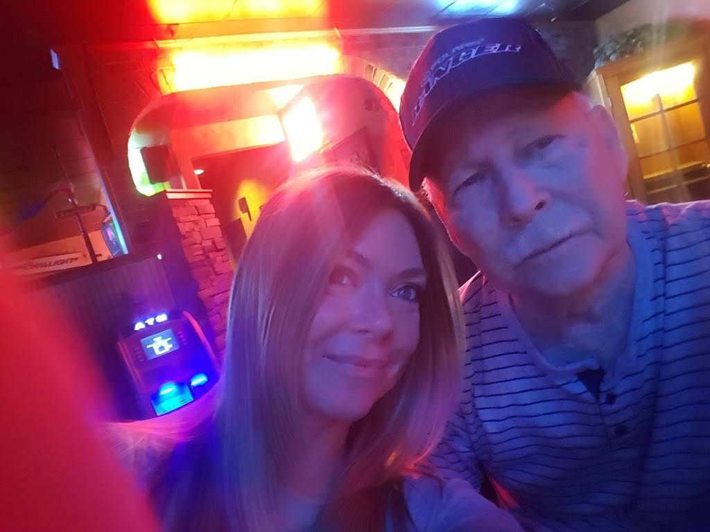 Gin Mill | restaurant | 2561 Windmill Pkwy, Henderson, NV 89074, USA | 7023857568 OR +1 702-385-7568