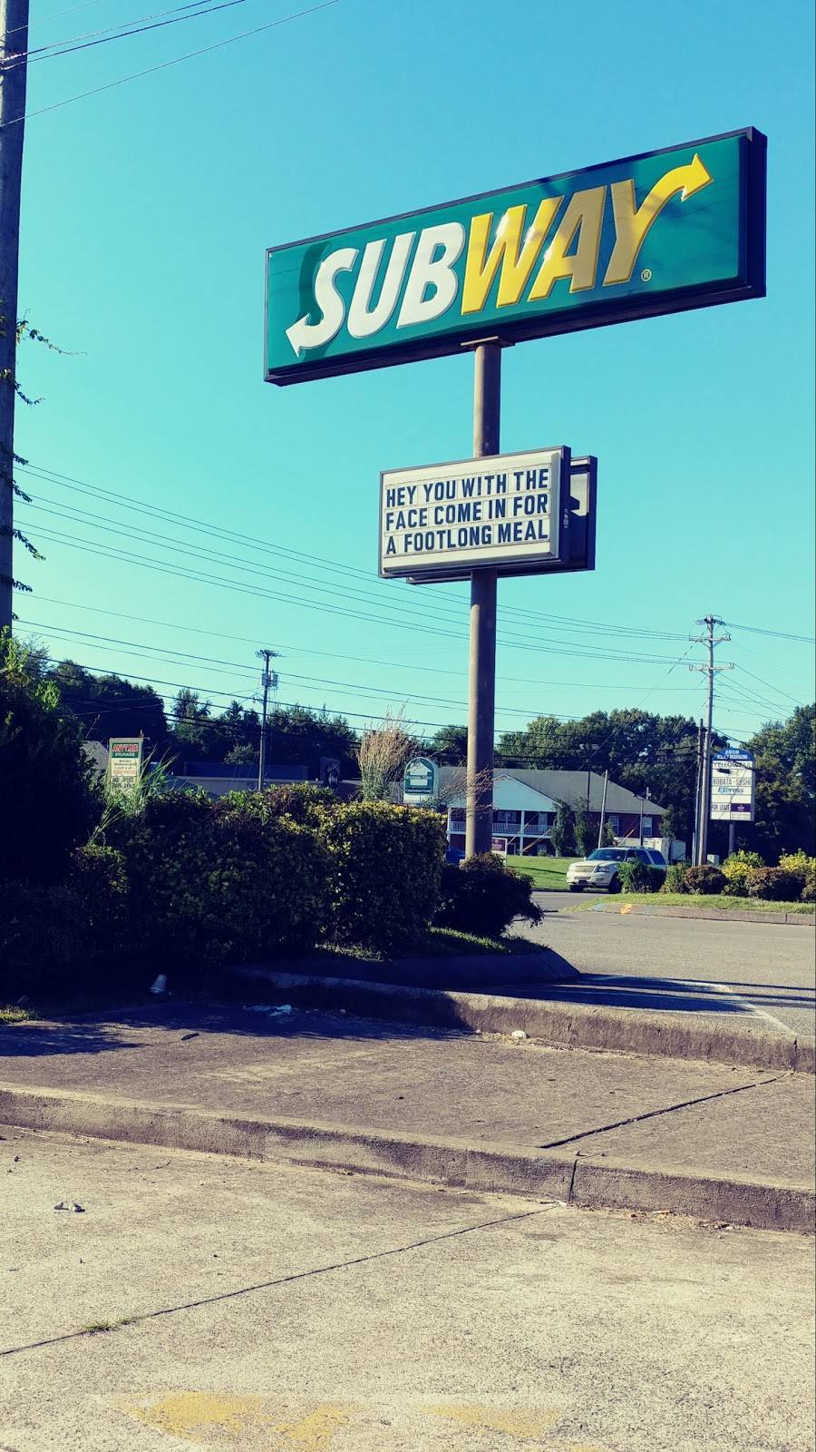 Subway | restaurant | 2512 Wilma Rudolph Blvd B, Clarksville, TN 37040, USA | 9312210055 OR +1 931-221-0055