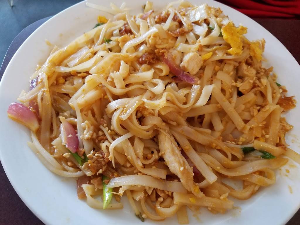 The Thai Guy Restaurant | restaurant | 6821 Space Village Ave, Colorado Springs, CO 80915, USA | 7195738054 OR +1 719-573-8054