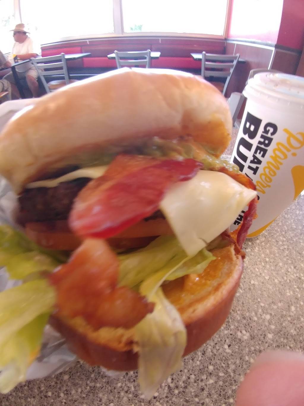 Carls Jr. | meal takeaway | 100 E Stetson Ave, Hemet, CA 92543, USA | 9517665015 OR +1 951-766-5015