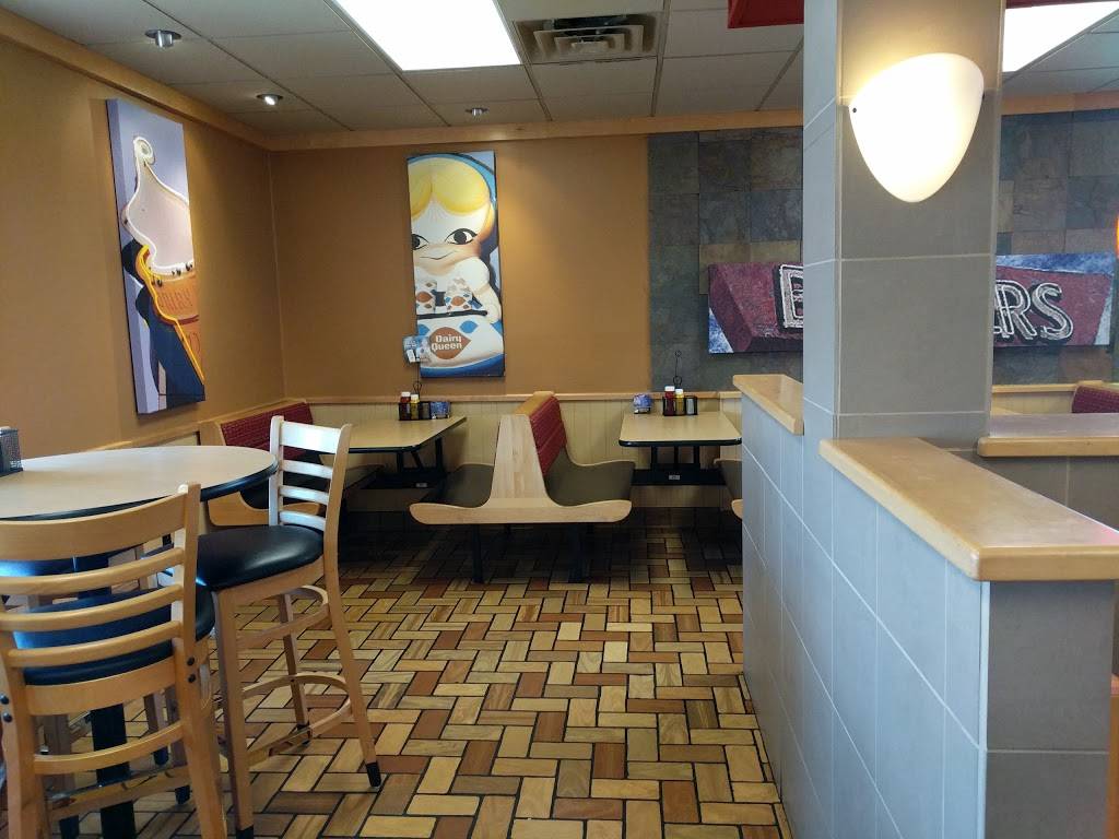Dairy Queen Grill & Chill | restaurant | 1317 S Jackson St, Salem, IN 47167, USA | 8128831258 OR +1 812-883-1258