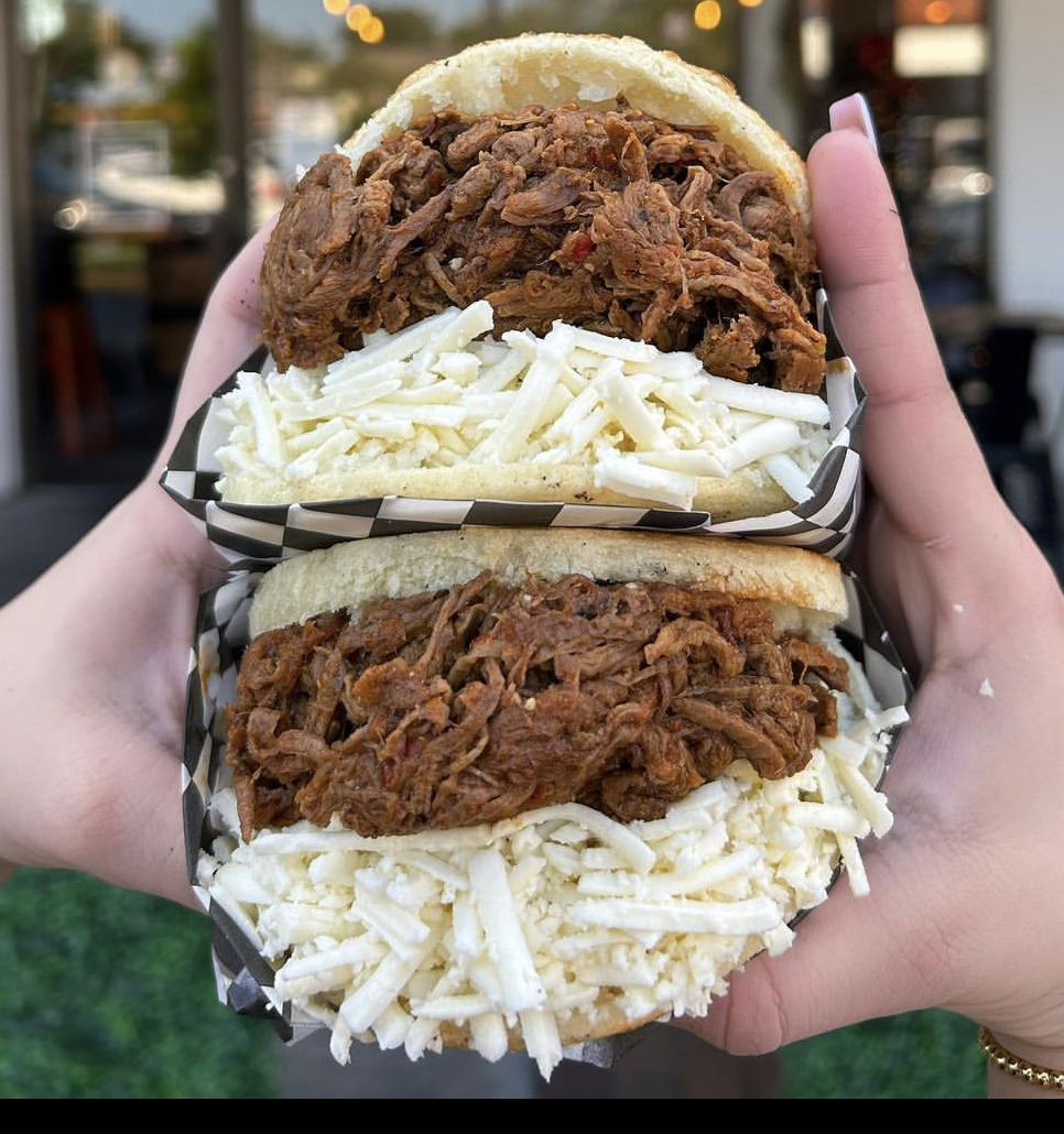 El Point | restaurant | 5990 Winkler Rd, Fort Myers, FL 33919, USA | 2396671694 OR +1 239-667-1694