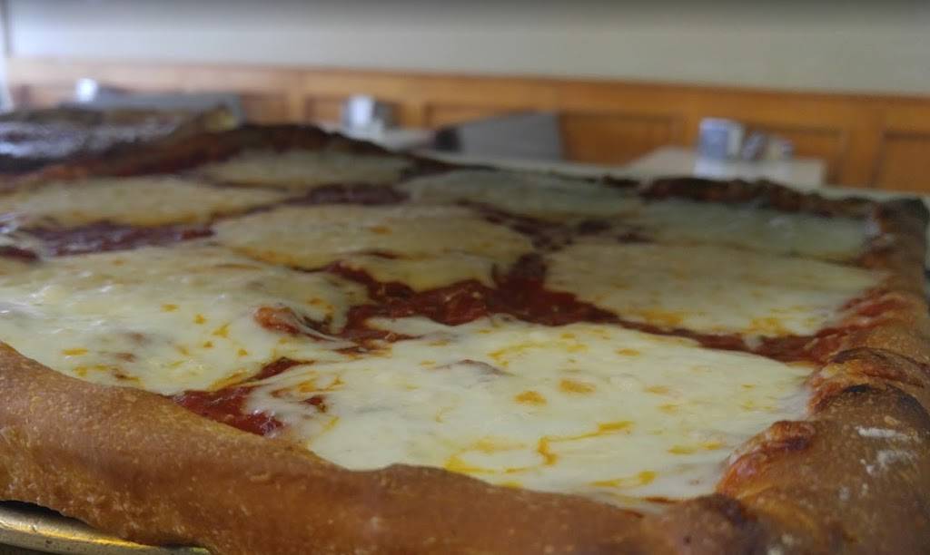 Palumbo Pizza & Subs | restaurant | 3813, 1531 Lehigh St, Allentown, PA 18103, USA | 6107975666 OR +1 610-797-5666