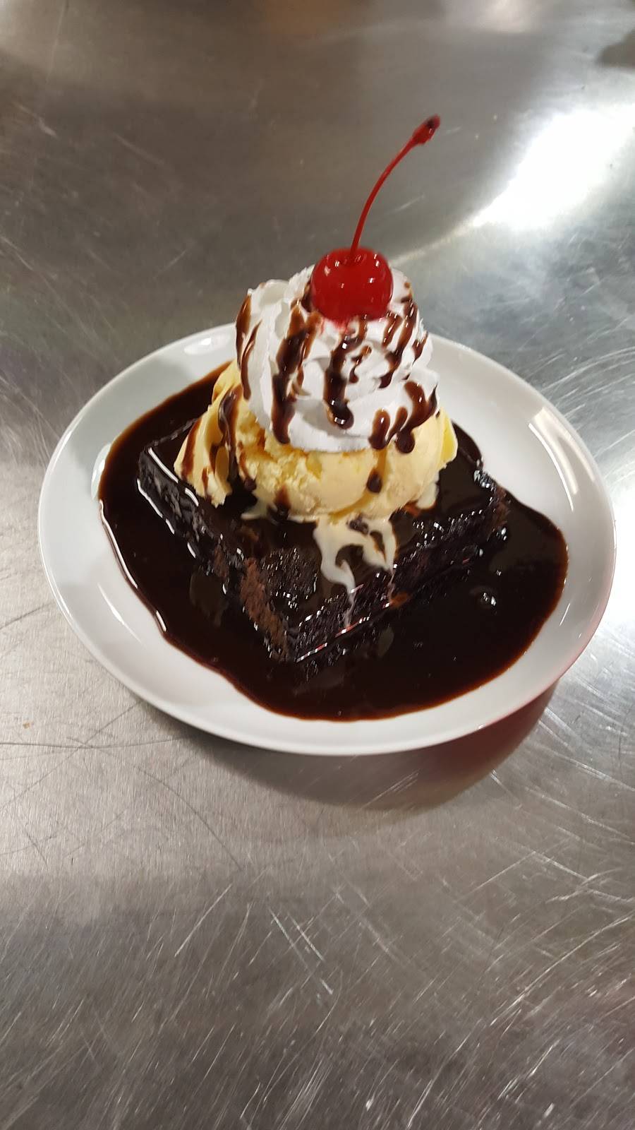 Moses Grill | restaurant | 2829 Gentry Memorial Hwy, Pickens, SC 29671, USA | 8645070301 OR +1 864-507-0301