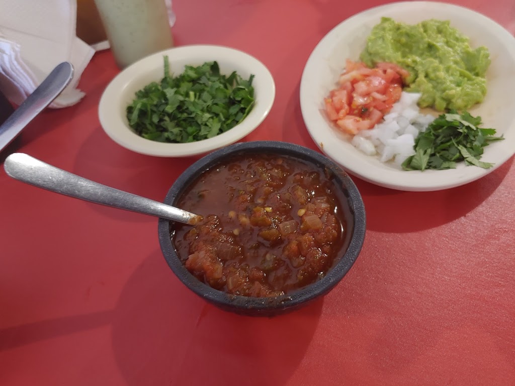 Carnitas Tapatio | restaurant | 414 Shiloh Dr #7, Laredo, TX 78045, USA | 9567280122 OR +1 956-728-0122