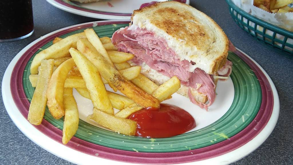 House of Reuben | restaurant | 7850 Metro Pkwy, Sterling Heights, MI 48312, USA | 5869772700 OR +1 586-977-2700