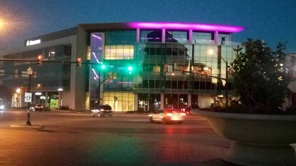 Eddie Vs Prime Seafood | restaurant | 3100 W 7th St, Fort Worth, TX 76107, USA | 8173368000 OR +1 817-336-8000