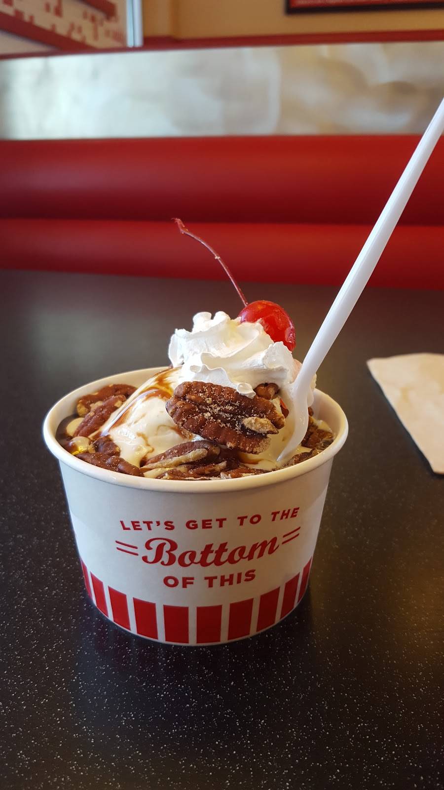 Freddys Frozen Custard & Steakburgers | restaurant | 817 N Jack Kultgen Expy, Waco, TX 76706, USA | 2543017330 OR +1 254-301-7330