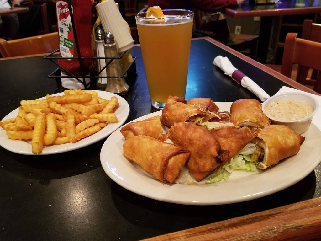 Gill Street Sports Bar & Restaurant | restaurant | 3002 Gill St # B, Bloomington, IL 61704, USA | 3096616387 OR +1 309-661-6387